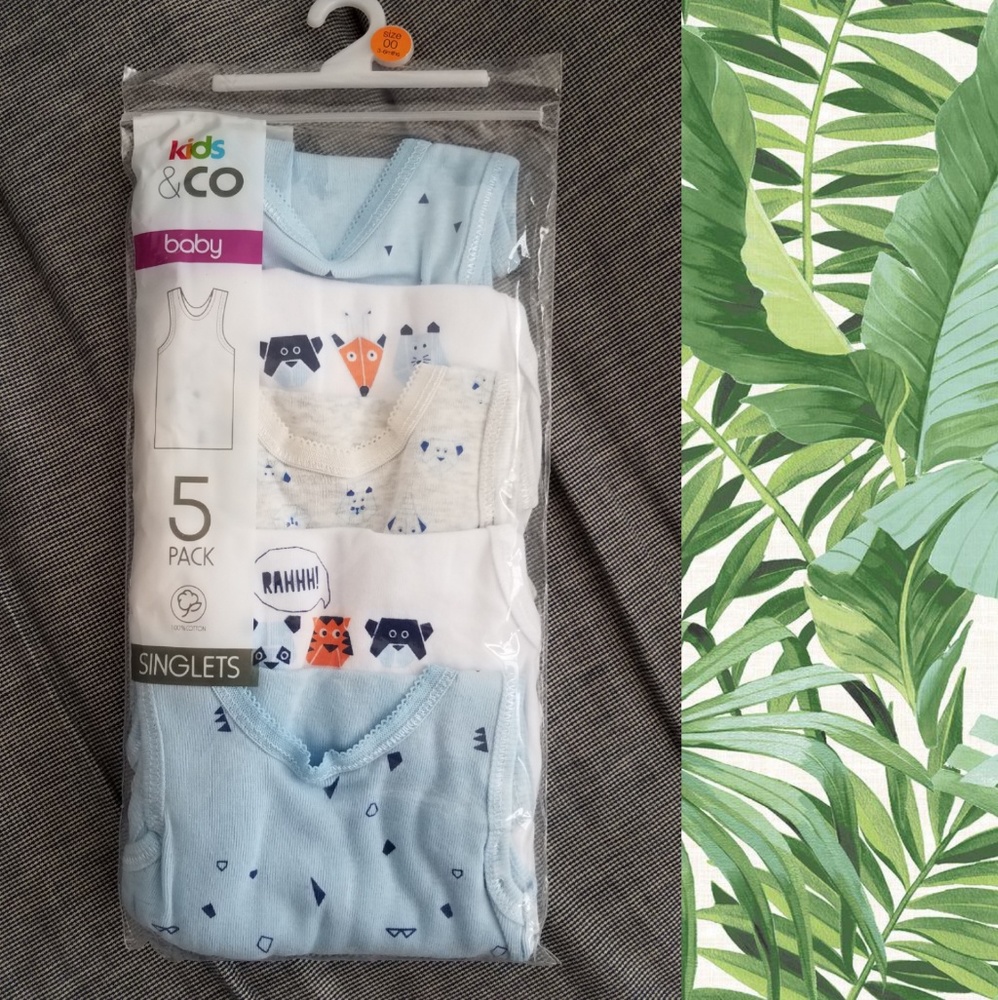 New 5 pack Kids & Co baby blue pattern tank tops